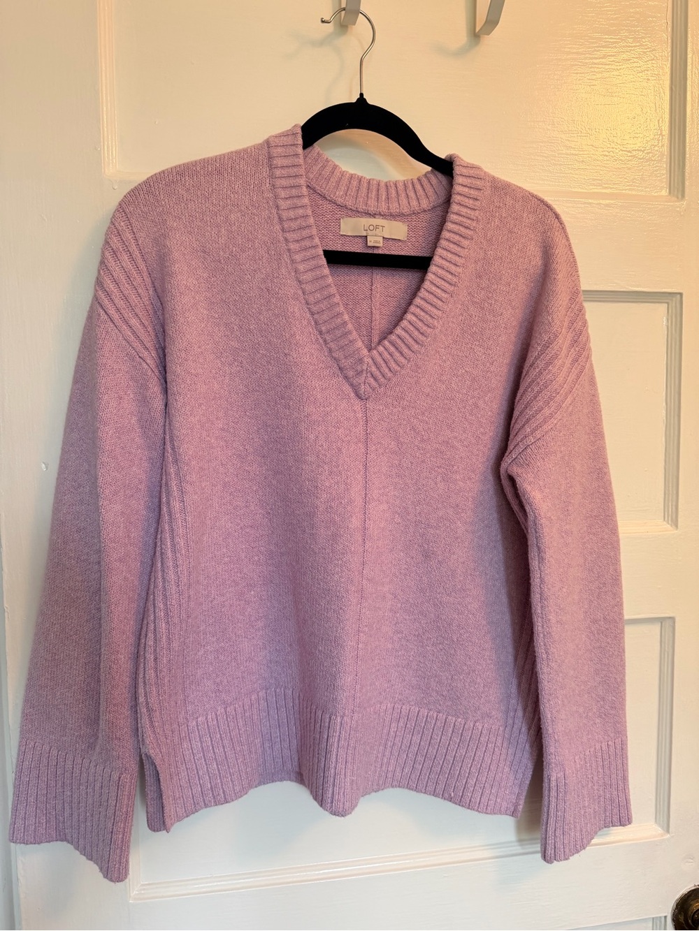 LOFT Women's V-Neck Sweater in Dusty Lavender